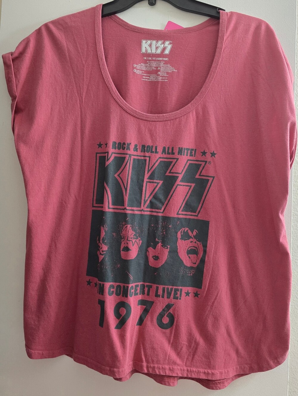 70 Kiss Rose Pink Graphic Concert Tee with Black Print